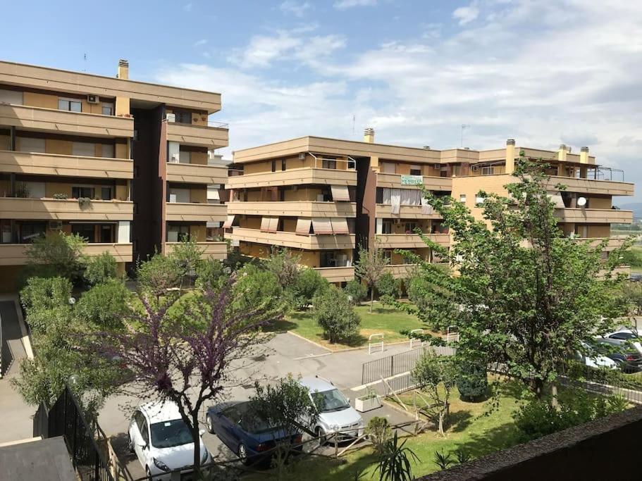 Apartment With Private Parking - Roma Est. Lunghezza Kültér fotó